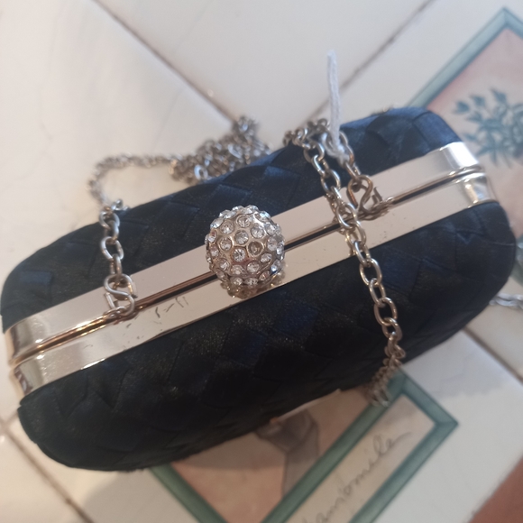 Review black and gold chain shouler / clutch evening bag - Picture 3 of 4